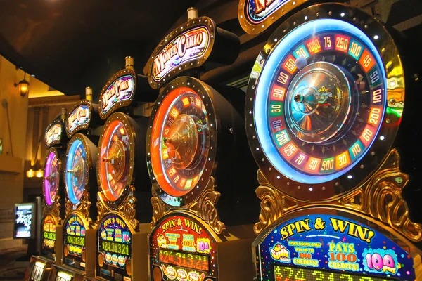 superjitu login account dashboard showing French Roulette table selection and payment methods